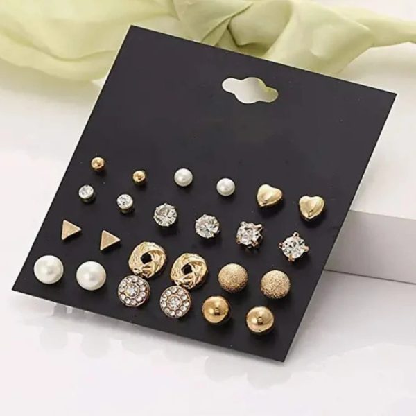 12 Pairs Faux Pearls Earrings. Fashion