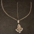 Beautiful indian traditional maang tikka with diamond cut stones and pearls Online Sale