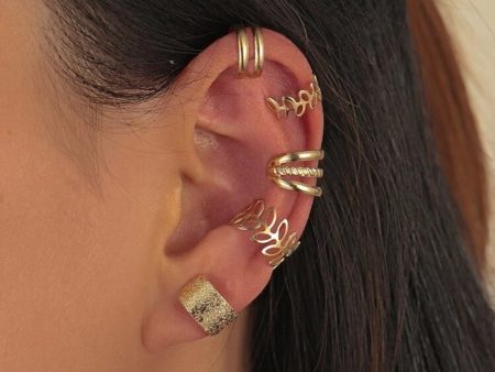 5 Pcs Hollow Out Ear Cuff. Online now