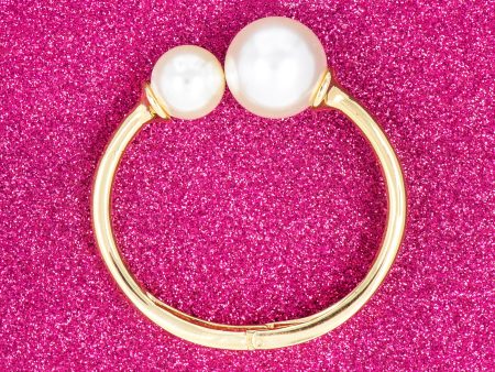 PEARL POWER STATEMENT BRACELET For Cheap