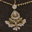 Beautiful indian traditional maang tikka with diamond cut stones and pearls Online Sale