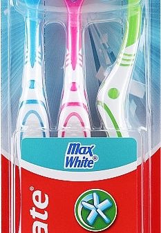 Colgate Max White Medium Toothbrushes - 3 Pack Online Sale