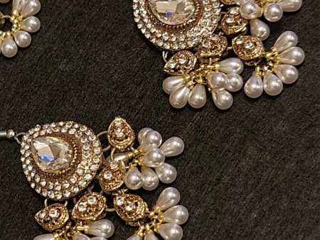 Traditional diamond cut stones and pearl  earrings, tikka set Online